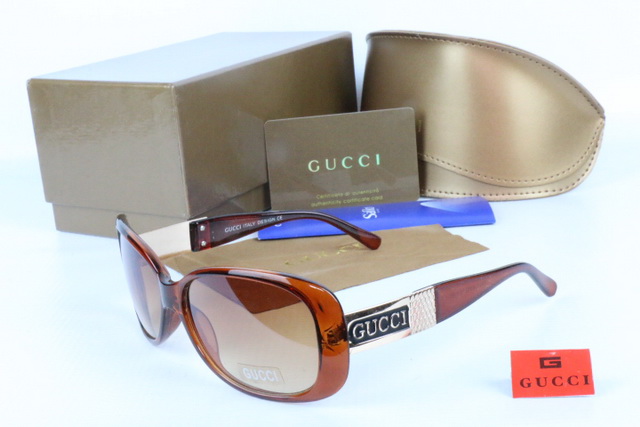 GUCCl Boutique Sunglasses 072